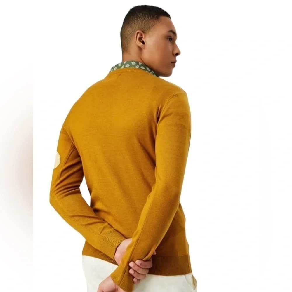 J. CREW ITALIAN TOLLEGNO MERINO WOOL V-NECK YELLOW SWEATER SIZE SMALL